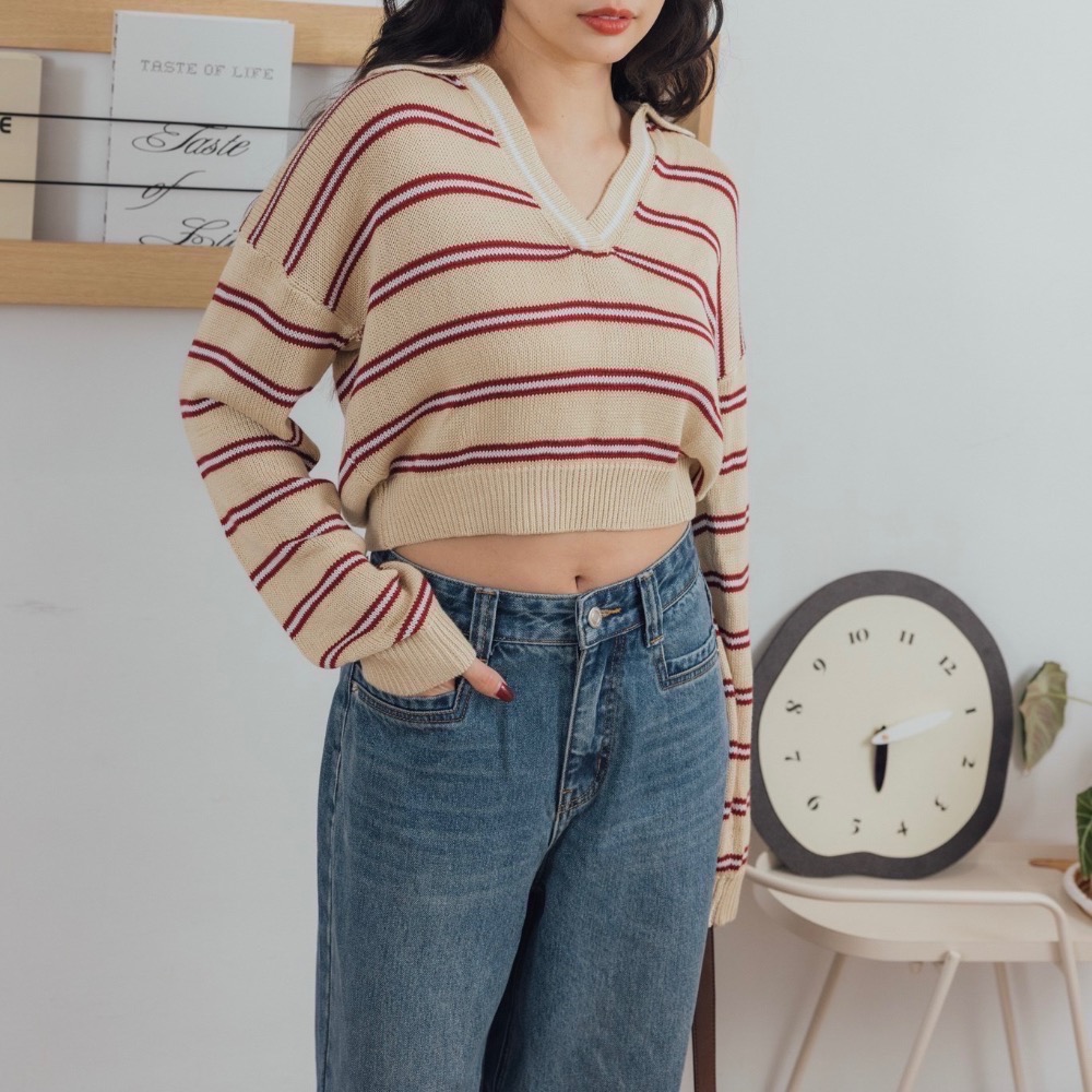 鬆軟親膚V領條紋毛衣／杏撞紅