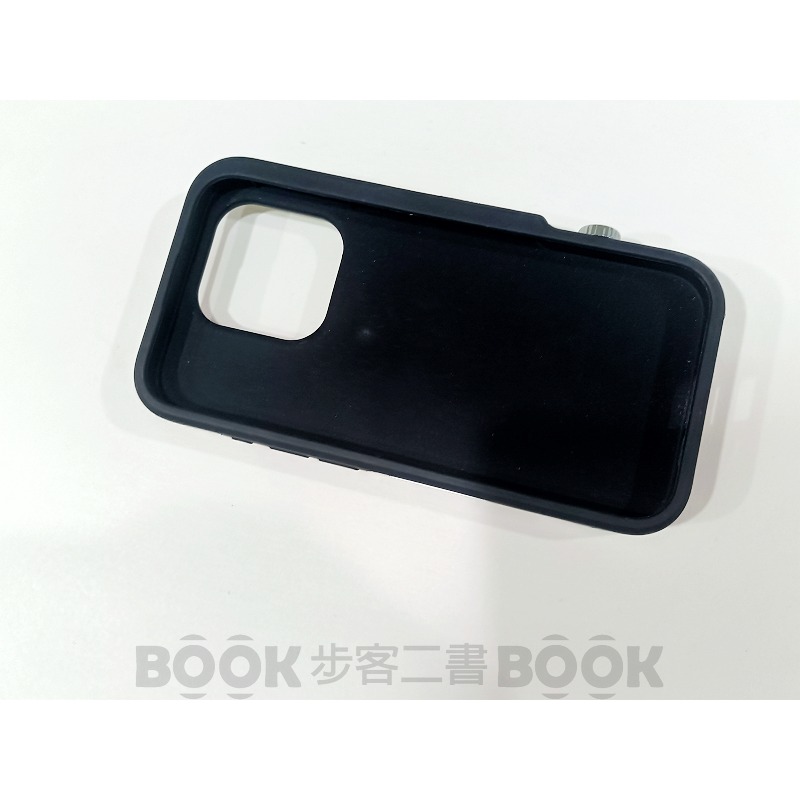 【二手商品】(近全新)可拍照 復古相機造型 手機殼 磁吸 無線充 自拍鏡 iPhone15 Pro-細節圖4