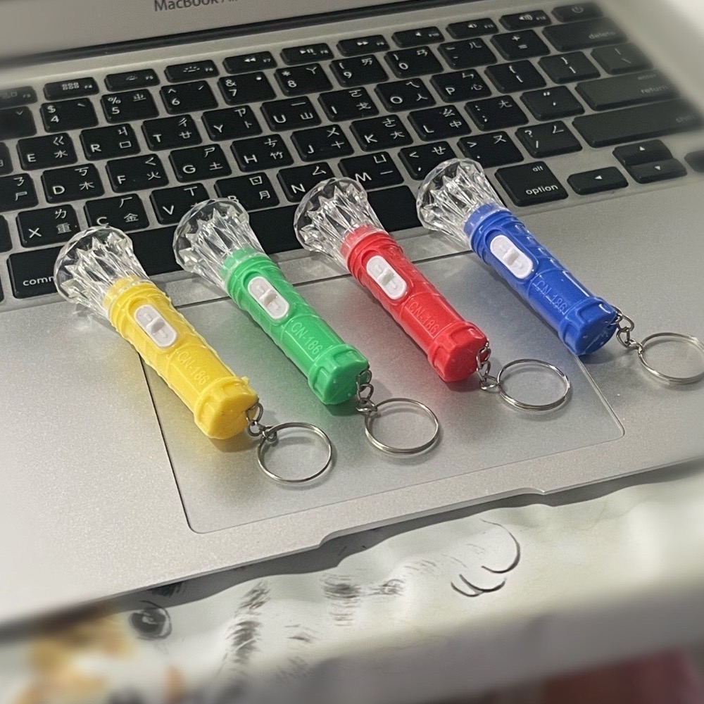 迷你手電筒鑰匙圈 吊飾 小手電筒鑰匙扣 手電筒鑰匙圈 鑰匙圈 鑰匙扣 手電筒 吊飾 學生禮品 畢業禮物 EA455-細節圖3