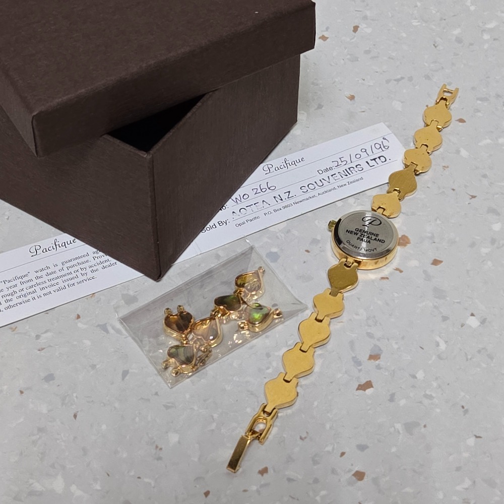 〖古董錶〗紐西蘭 Pacifique 愛心鮑魚貝錶-細節圖2