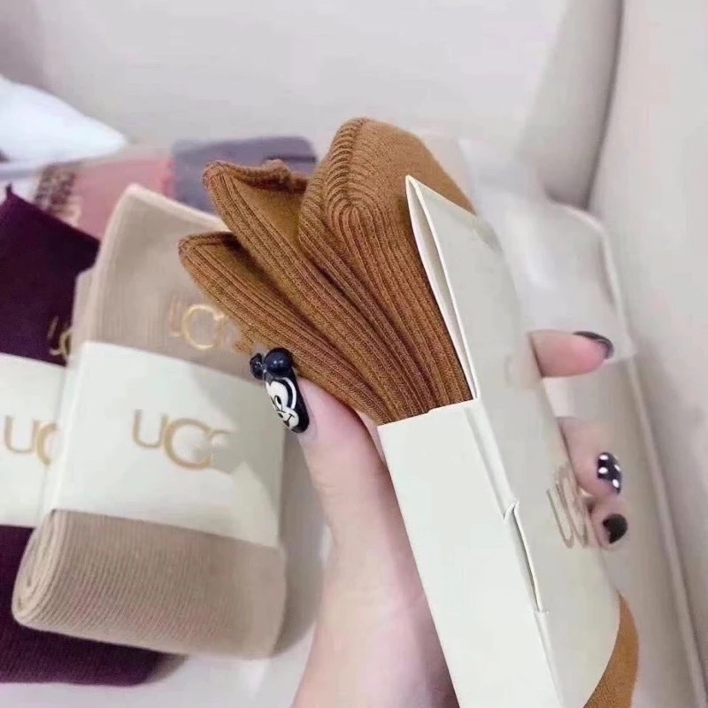 ￼現貨快速出貨24h超高cp值UGG雪地襪冬天必備（一組五雙）保暖襪-細節圖3