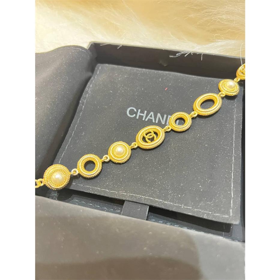 【台灣現貨，9成新】Chanel 香奈兒 LOGO鑲珍珠手鍊-細節圖4