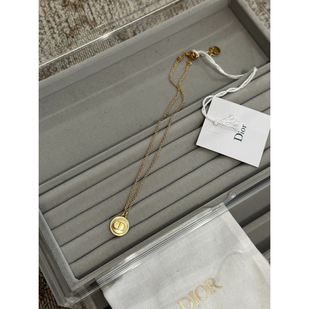 【預購】 Dior PETIT 復古金經典CD LOGO簡約項鍊 鎖骨練-細節圖2
