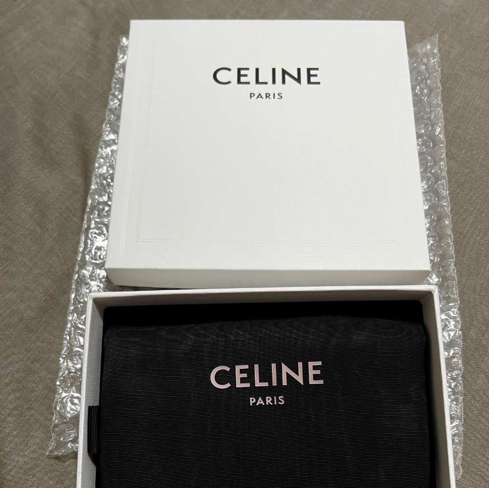 二手商品 Celine 大象灰 零錢卡包-細節圖2