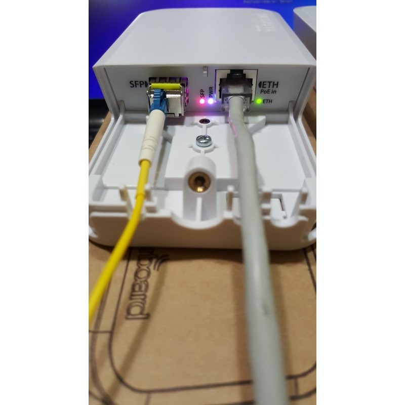 【MikroTik 台灣代理】公司貨 RBFTC11 POE戶外型光電轉換器 Media Converte-細節圖3