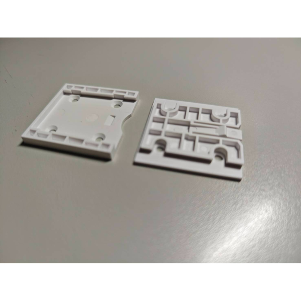 【MikroTik台灣代理】RMK-2x10/19 CSS318-16G-2S+IN専用機架安裝配件-細節圖7