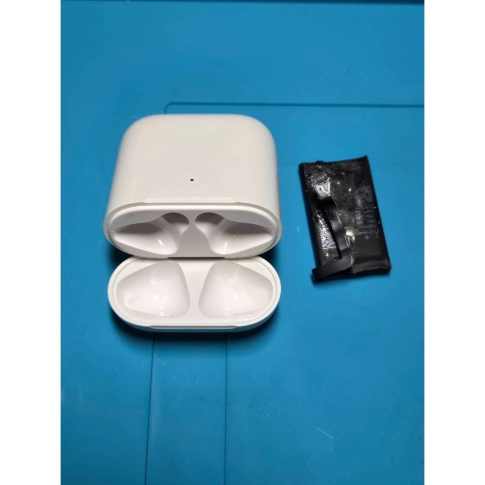 【耳朵掉了】挑戰最低價 維修任何問題 Apple 蘋果 AirPods 1代/2代 充電盒 不充電 斷連 金屬鏽蝕 維修-細節圖2