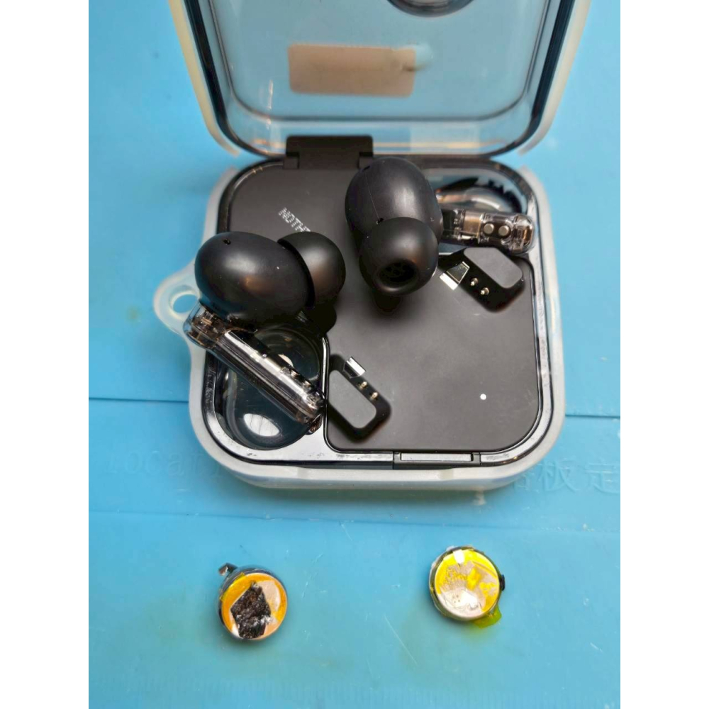 快速維修✈️免費清潔🛁 Nothing Ear 1 a 3 系列 藍牙耳機 更換電池 不能充電 斷連 電池老化 任何問-細節圖2