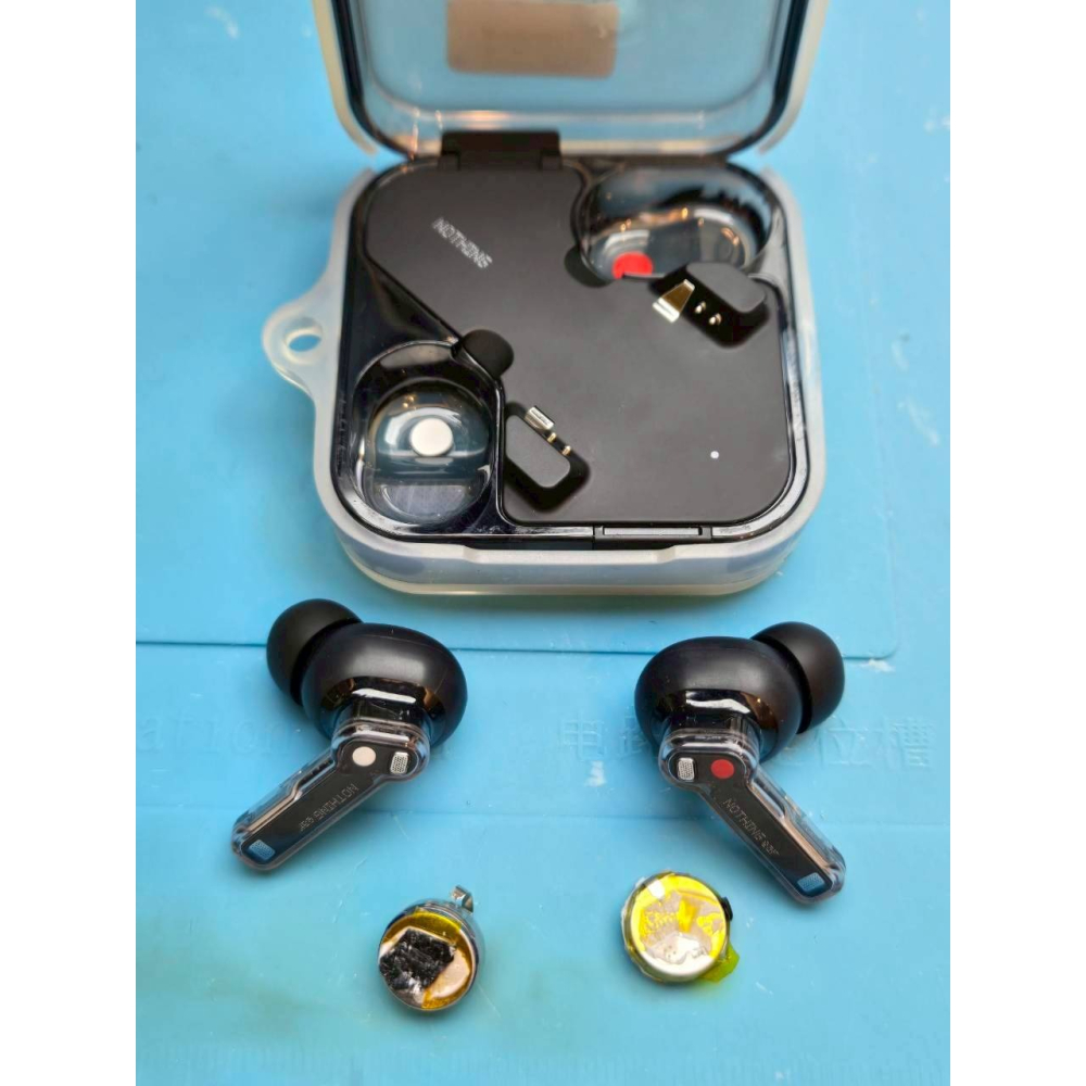 快速維修✈️免費清潔🛁 Nothing Ear 1 a 3 系列 藍牙耳機 更換電池 不能充電 斷連 電池老化 任何問-細節圖5