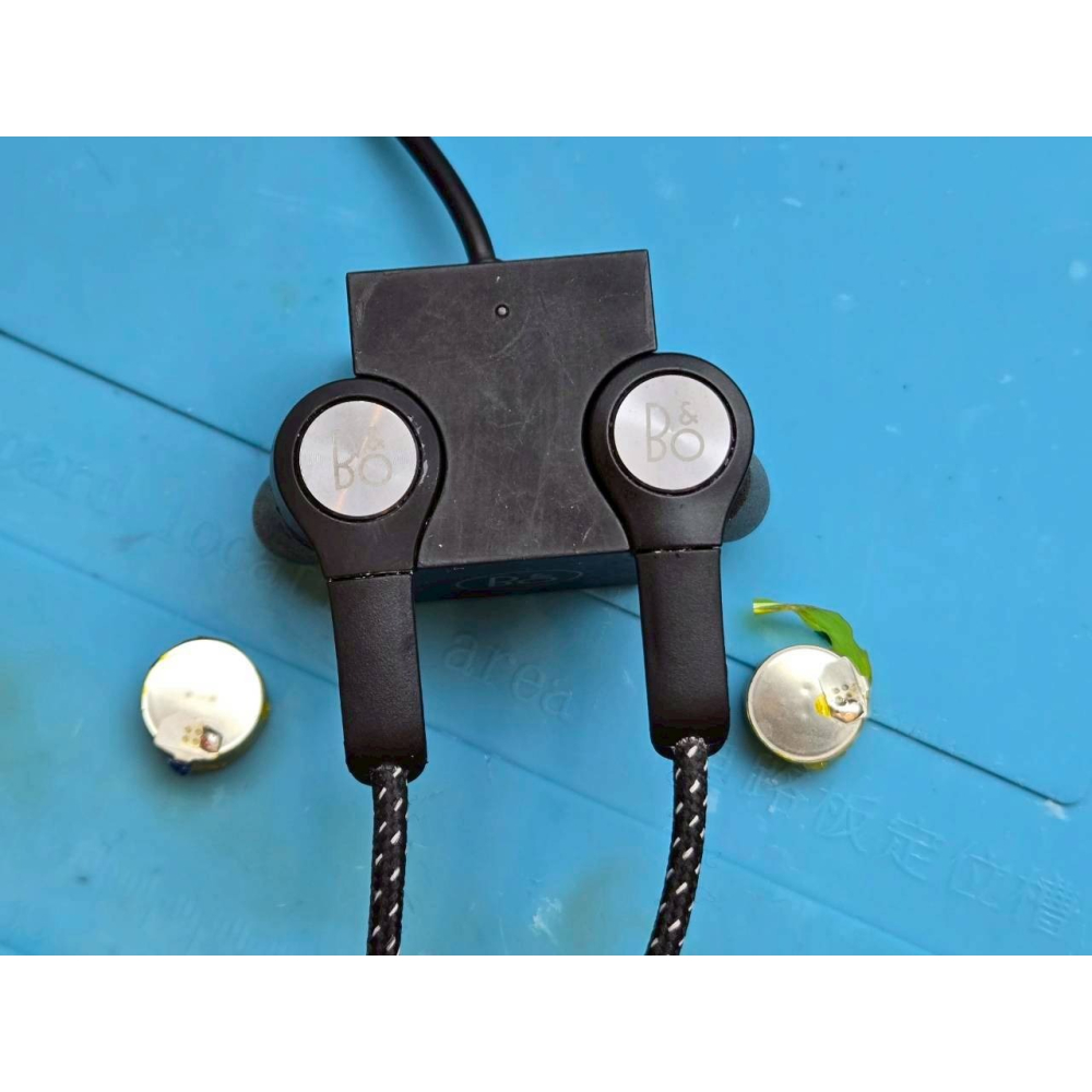 免費清潔🛁 B&O Beoplay H5 系列藍牙耳機 更換電池 不充電 斷連 電池老化 沒反應 不能開機任何問題維-細節圖4