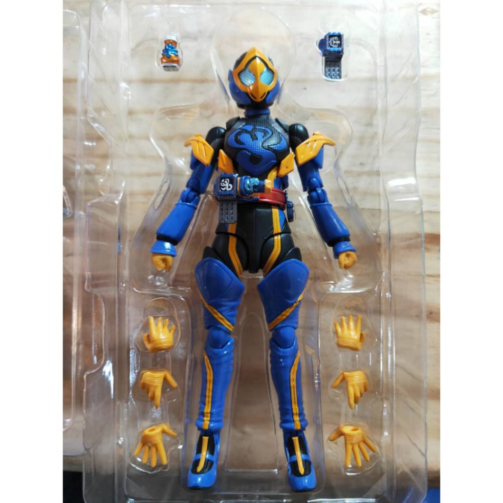 日版 SHF 假面騎士 貞德 眼鏡蛇基因組 孔雀 JEANNE COBRA S.H.Figuarts Revice 惡魔-細節圖4