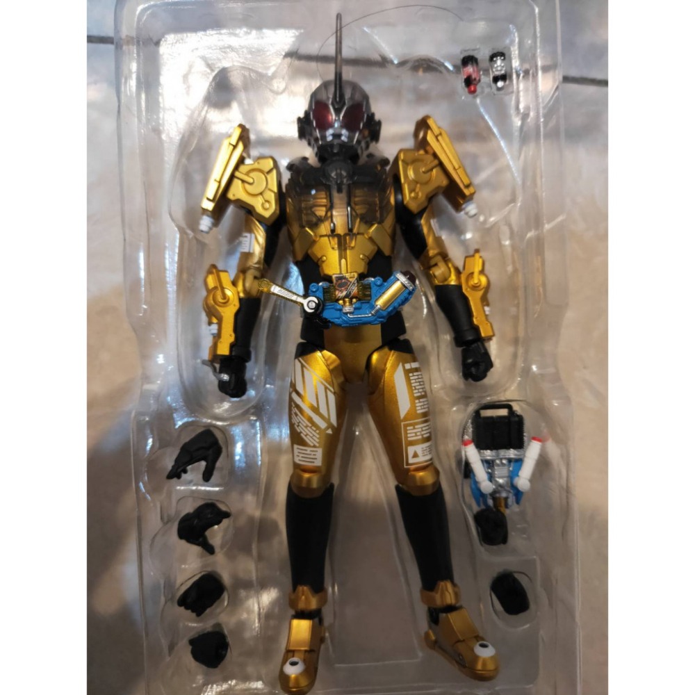 日版 SHF 假面騎士 三羽鴉 & 一海 Grease 北都 猿渡 套組 BUILD S.H.Figuarts 暴雪冰拳-細節圖3