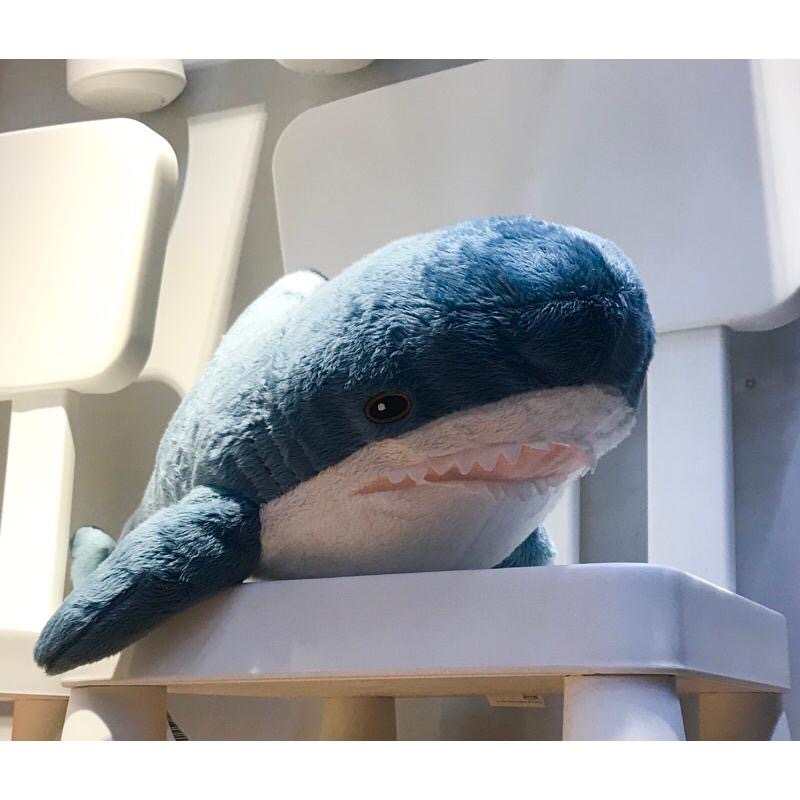 IKEA 鯊魚 當天出貨 正版BLAHAJ  填充玩具 鯊魚布偶 網紅鯊魚 大鯊魚100公分與小鯊魚55公分 交換禮物-細節圖6