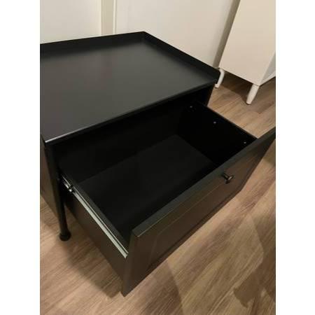 IKEA絕版品 📢 IKEA代購 KORNSJO 全鋼質 KORNSJÖ 儲物椅凳 黑 穿鞋椅 置物凳 床邊桌-細節圖4