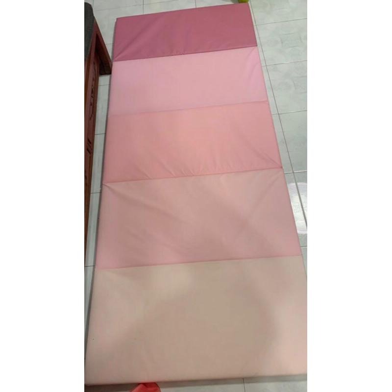 [ IKEA絕版品 ] IKEA代購 當天出貨  PLUFSIG 折疊式運動墊  綠色遊戲地墊 兒童地墊  瑜珈墊-細節圖7