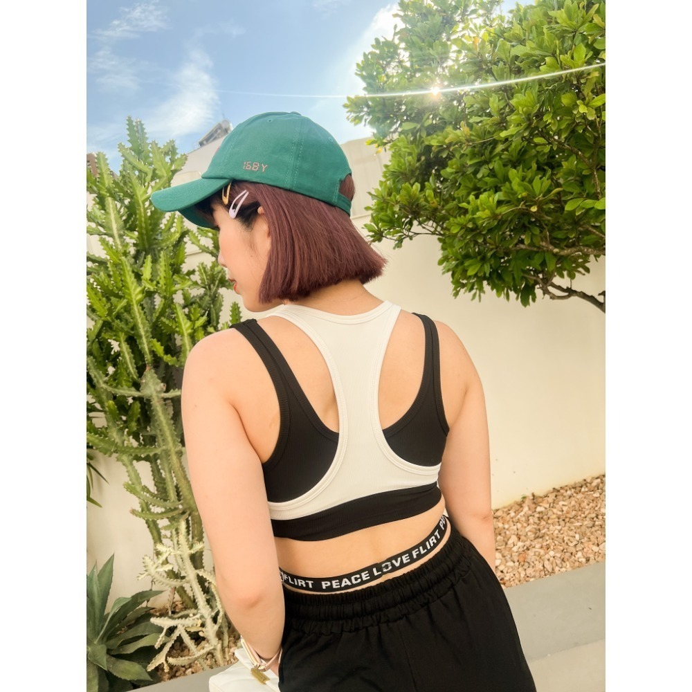 『桑芙兒』歐美 假兩件 休閒 撞色 BAR 背心 運動 內衣 瑜珈  (4色) S/M/L-細節圖4