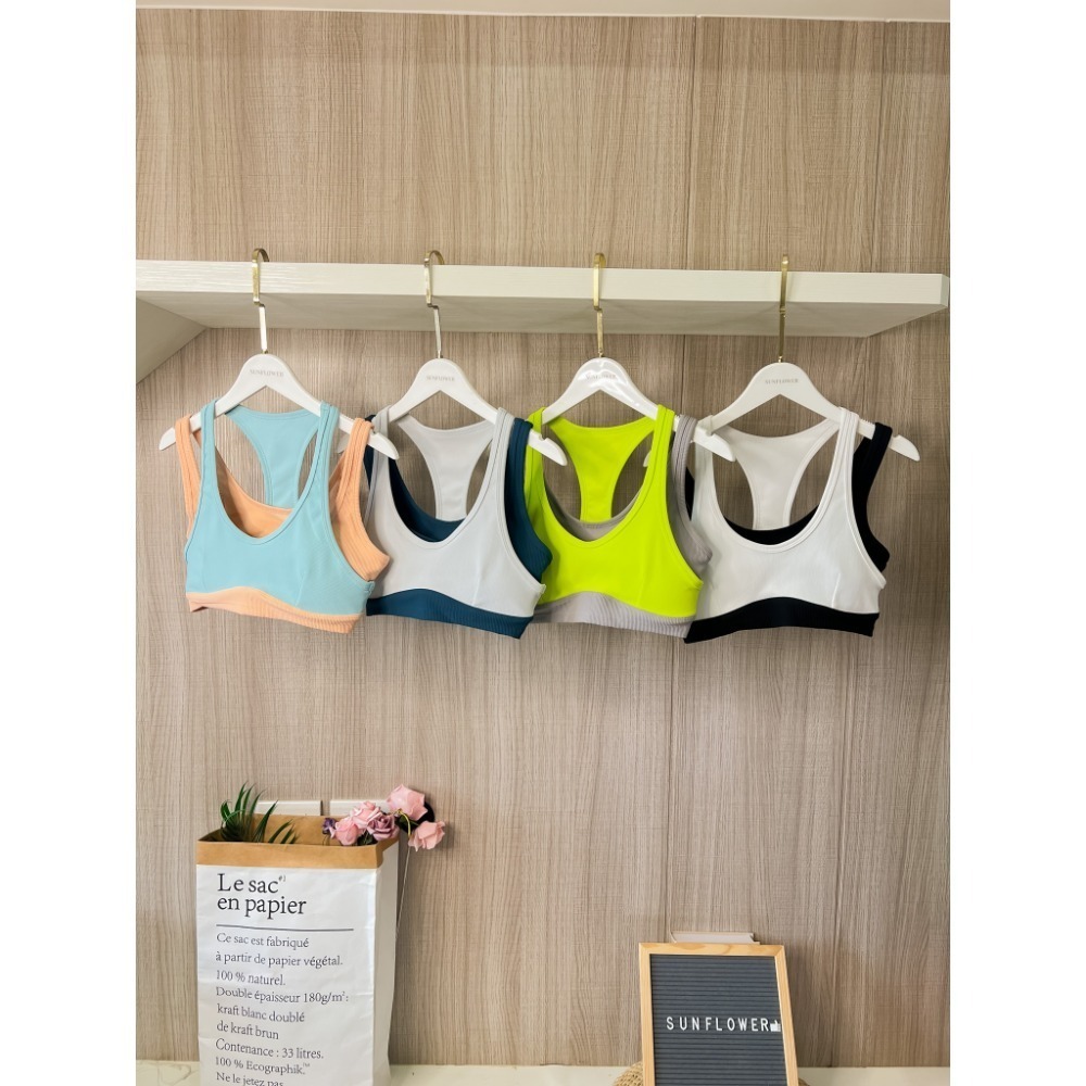 『桑芙兒』歐美 假兩件 休閒 撞色 BAR 背心 運動 內衣 瑜珈  (4色) S/M/L-細節圖5