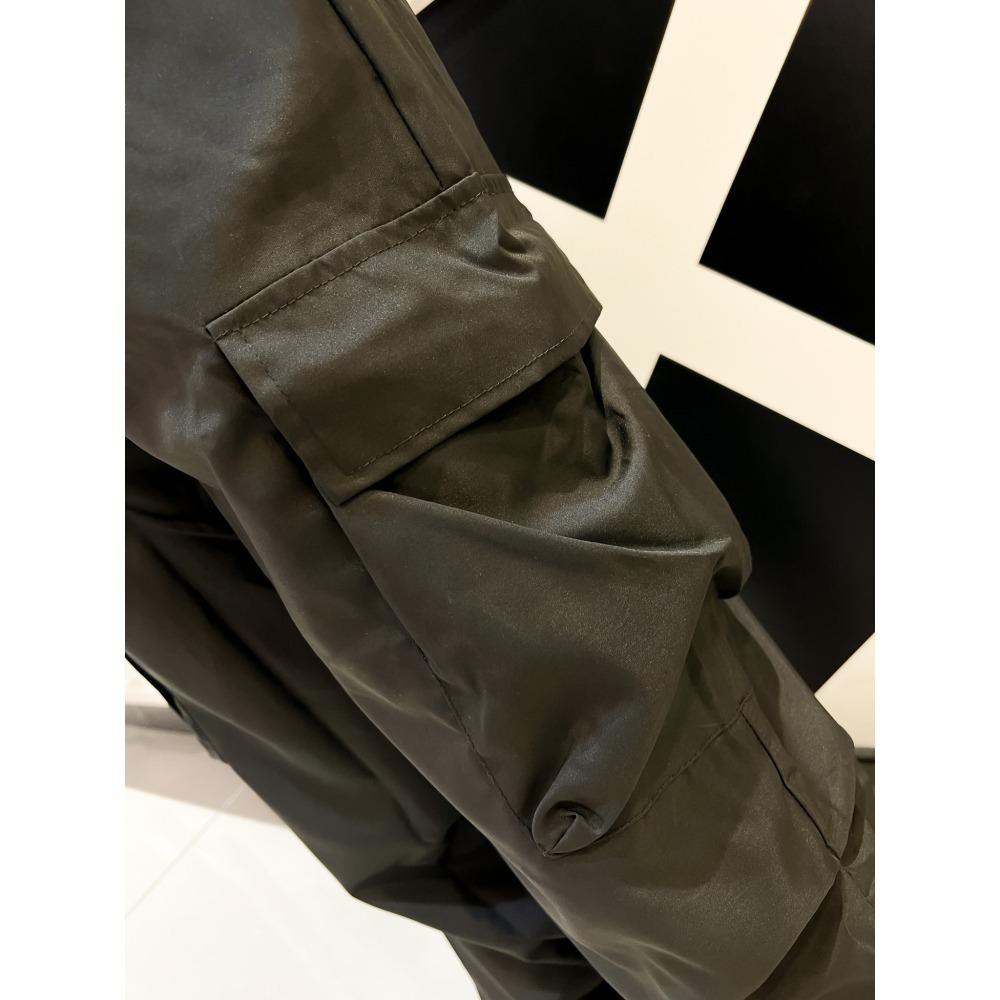 『桑芙兒』寬版 縮口 高腰 口袋 傘兵 工裝褲 #1146-細節圖10