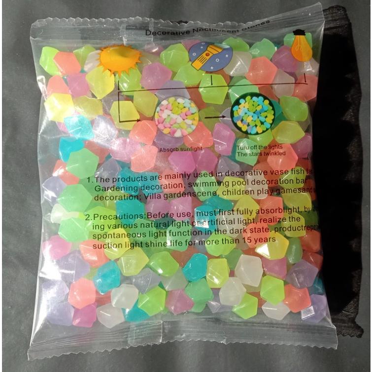 300顆入菱形夜光發光石【小魚生活館台灣現貨】夜光石 水族造景 家居盆栽 魚缸擺飾 園藝裝飾-細節圖3