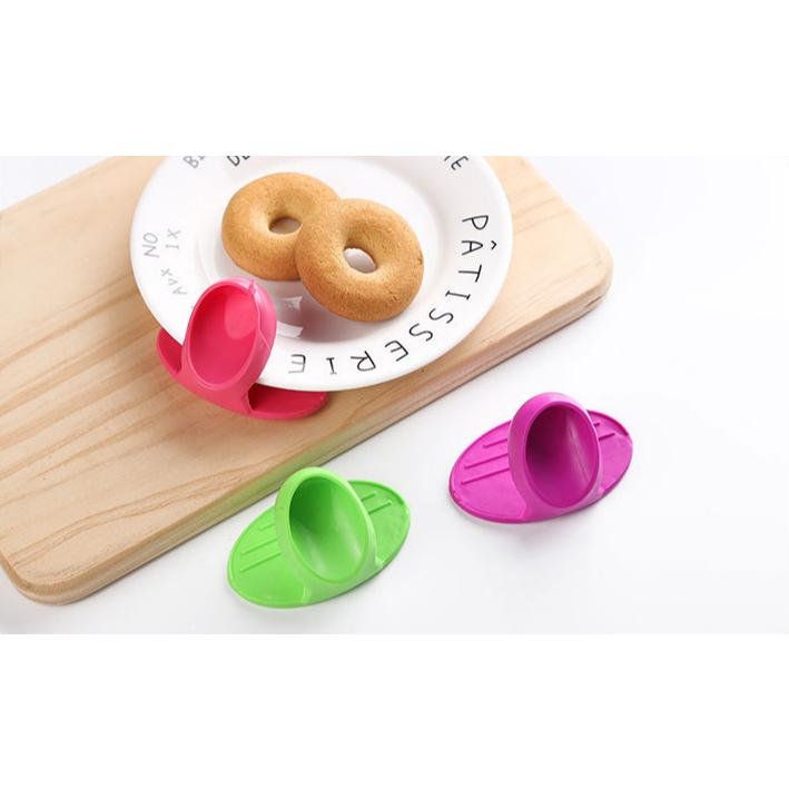 【小魚生活館台灣出貨】矽膠隔熱手指套 矽膠防燙夾 廚房加厚耐高溫防燙手套 微波爐電鍋氣炸鍋烤箱隔熱手套 附電子發票-細節圖3