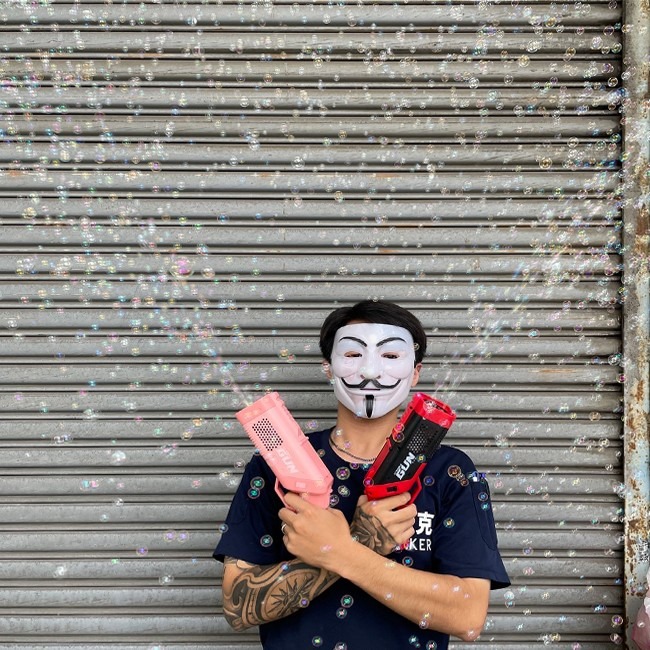 自動吹 電動泡泡機 (10孔) 網紅抖音款 泡泡槍 泡泡水 戶外玩具 無音樂 婚禮專用【B33001801】-細節圖8