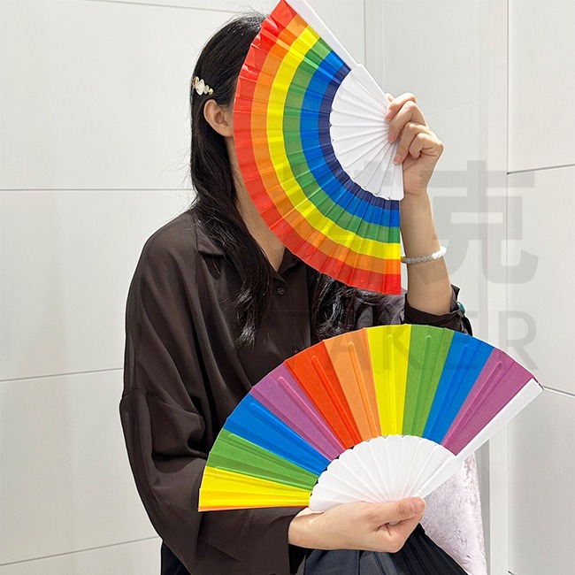彩虹扇 紙扇 折扇 彩色扇 舞蹈扇 工藝扇 表演扇 宮廷扇 跳舞扇 手工扇 遊行 擺飾【P550032】-細節圖7