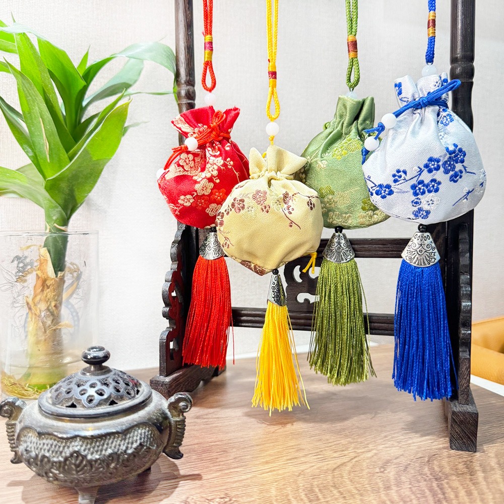 端午節 香包 流蘇香囊 (梅花袋) 古風香包 錦緞香包 刺繡錦囊 艾草 護身符 祈福 香袋【M000002】-細節圖8