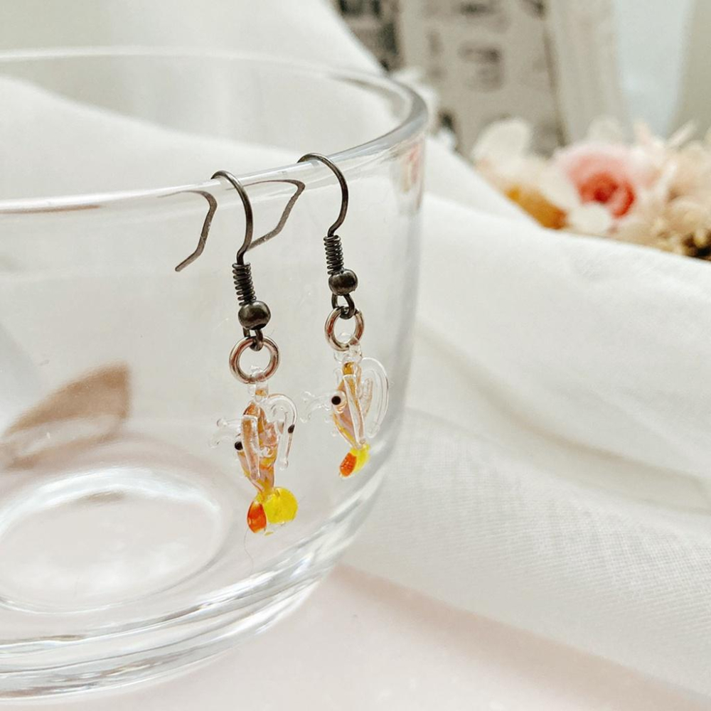 新上市★手工燒製 玻璃製 琉璃 活跳跳鮮蝦 蝦子 耳環 耳飾-細節圖4