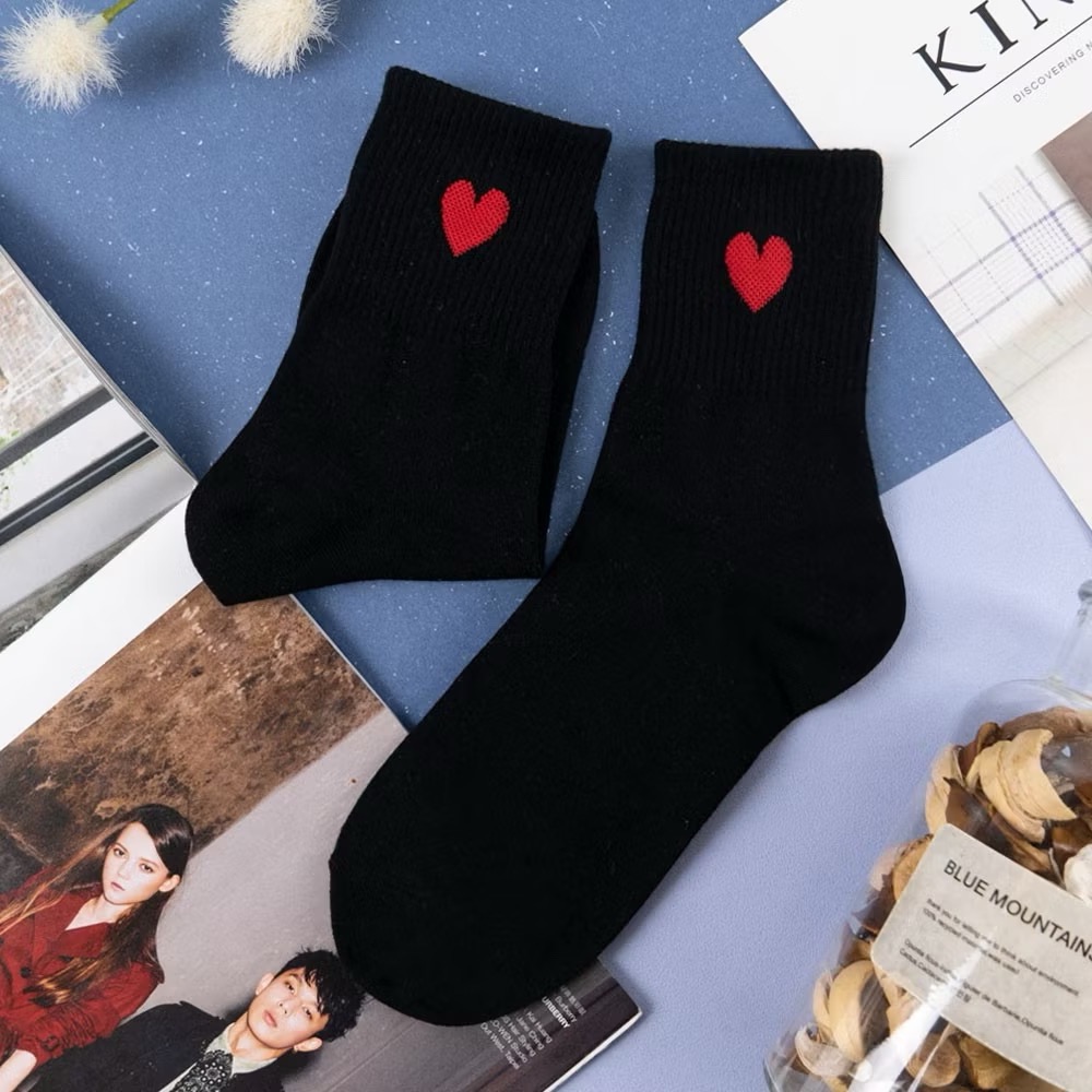 AHUA 韓國襪子 純色愛心中筒襪 女生襪子 女襪 襪子推薦 正韓襪子 純棉襪子 素色襪子 白襪 K0156 阿華有事嗎-規格圖11