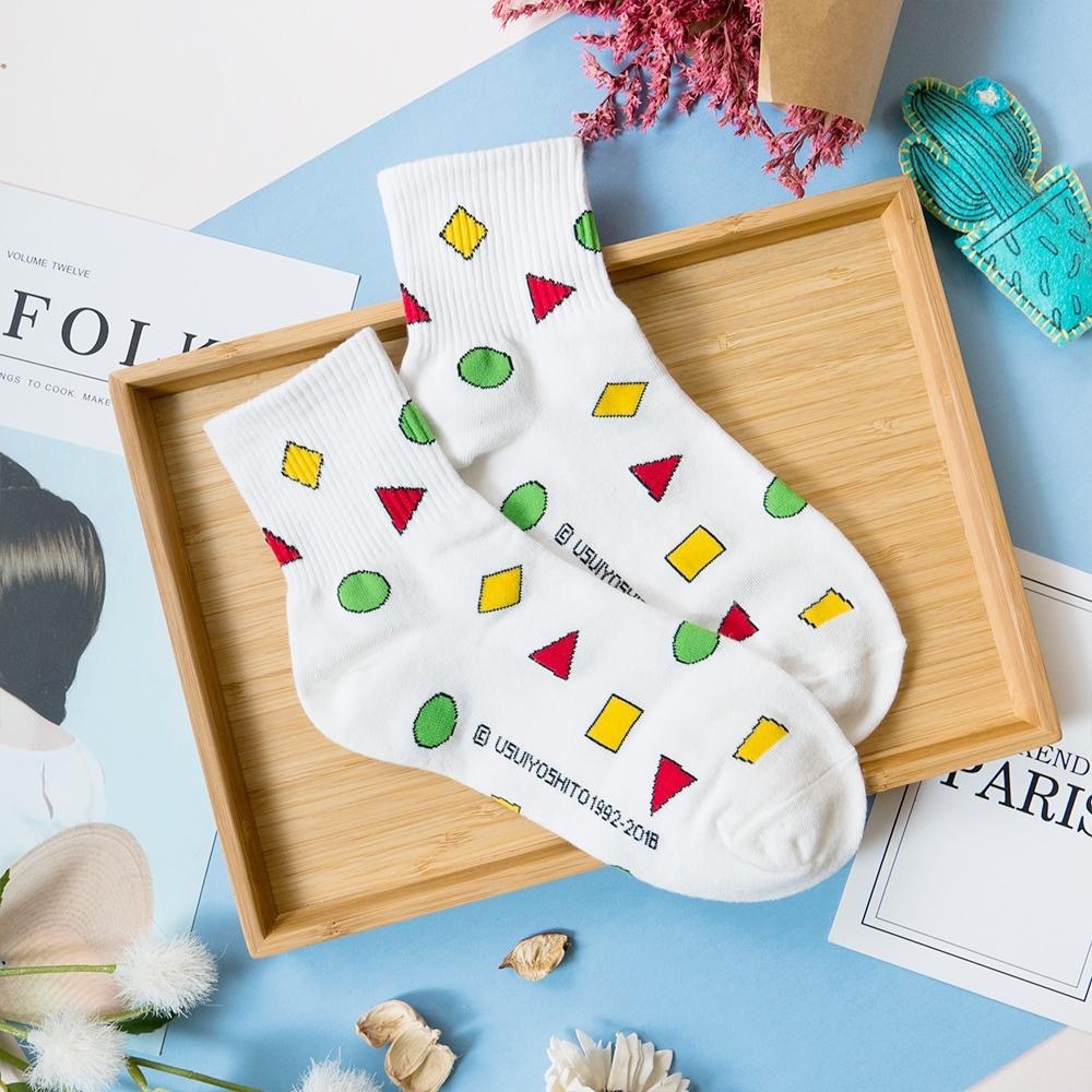 AHUA 韓國襪子 蠟筆小新睡衣圖案中筒襪 K0354  現貨 女生襪子 女襪 卡通襪 蠟筆小新襪子 白襪 阿華有事嗎-細節圖7