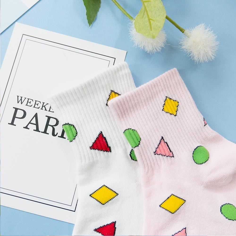 AHUA 韓國襪子 蠟筆小新睡衣圖案中筒襪 K0354  現貨 女生襪子 女襪 卡通襪 蠟筆小新襪子 白襪 阿華有事嗎-細節圖9