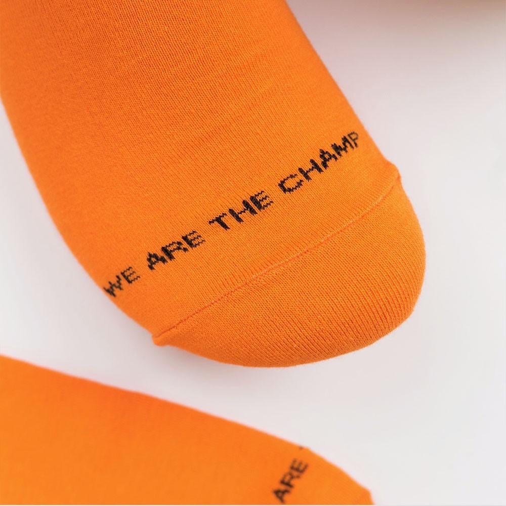 AHUA 韓國襪子 彩底標籤後跟英文中筒襪 男襪 男生襪子 正韓男襪 襪子推薦 純棉襪 素色襪子 K0736 阿華有事嗎-細節圖6