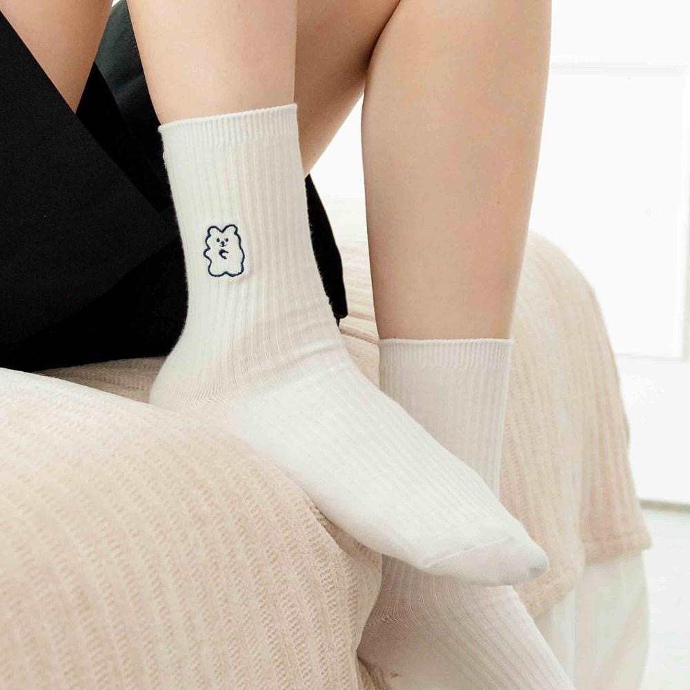 AUHA 白底坑條刺繡小圖堆堆襪 S0419 女生襪子 長襪 女襪 襪子推薦 白襪 學生襪 百搭純棉襪 阿華有事嗎-細節圖5