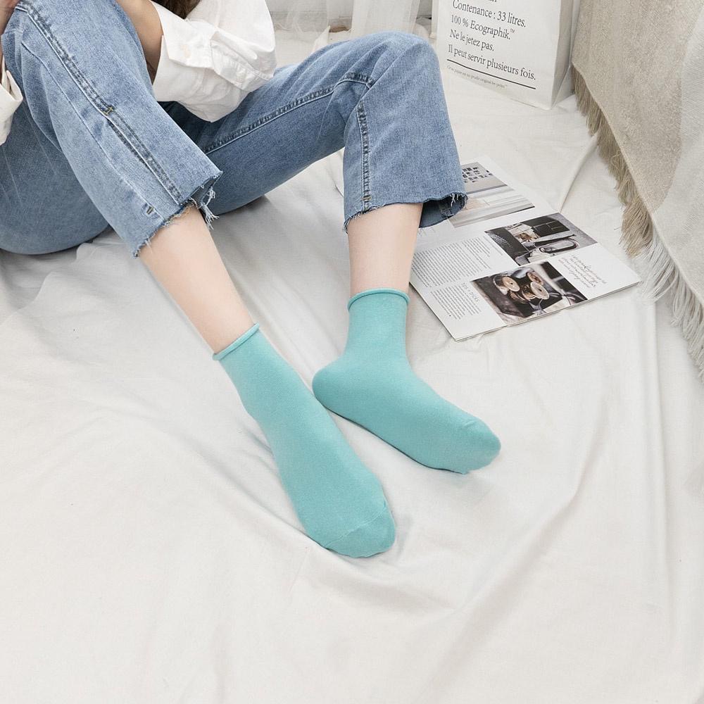 AHUA 捲邊無痕純色中筒襪 S0442  女襪 純色襪子 女生襪子 無痕襪子 捲邊襪 襪子推薦 白襪 黑襪 阿華有事嗎-細節圖9