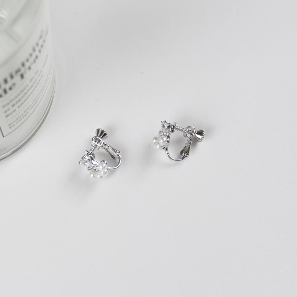 AHUA阿華有事嗎 四顆珍珠愛心鑽蝴蝶結耳夾 A0863 正韓 Ins風 時尚 氣質 百搭 耳夾 無耳洞 基本款-細節圖3