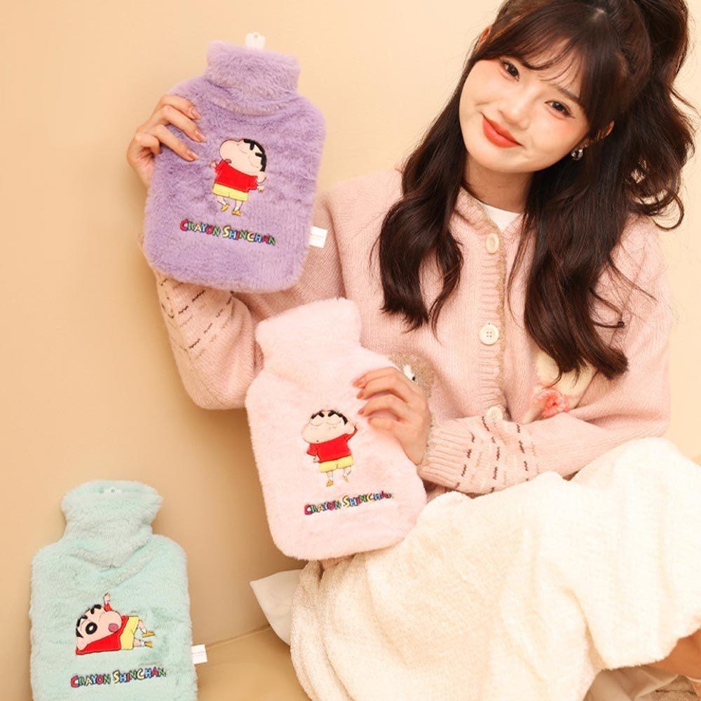 AHUA阿華有事嗎 蠟筆小新刺繡毛絨注水式熱水袋 F0060 生活雜貨 寒冬必備 熱水袋 毛絨 保暖-細節圖3
