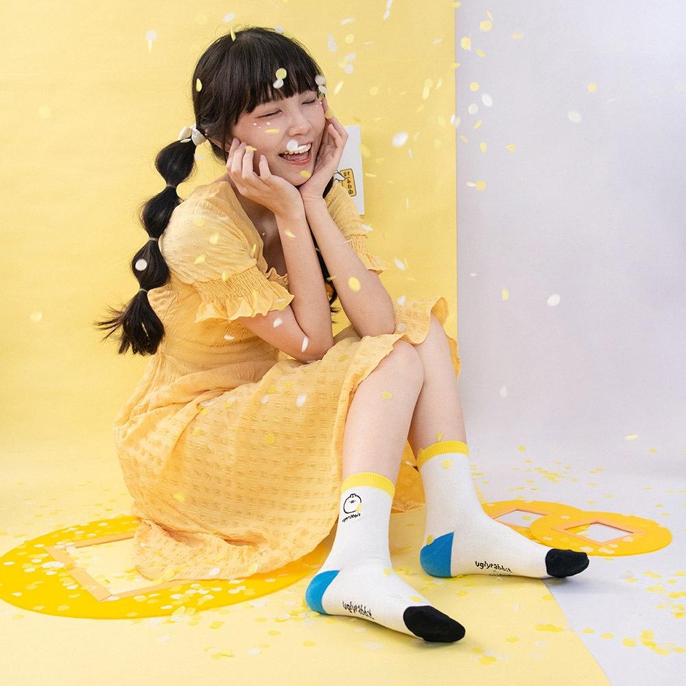 AHUA原創設計襪子  HUAER x 醜白兔聯名AB中筒襪  Z0031 插畫家設計襪  MIT台灣製造 阿華有事嗎-細節圖6