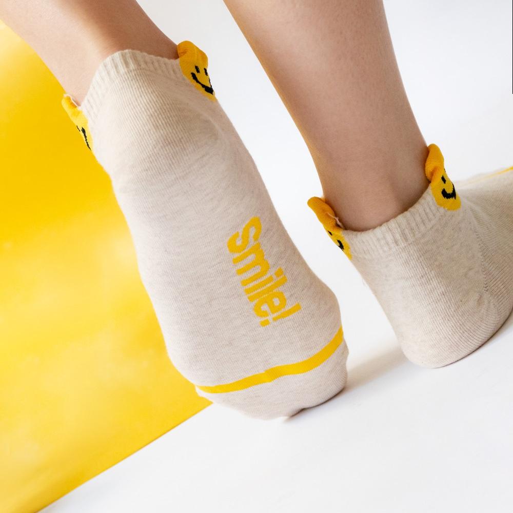 AHUA 韓國襪子 Smile!立體耳朵黃色笑臉短襪 K2058 韓妞必備 百搭純棉襪 正韓襪子 少女襪 阿華有事嗎-細節圖5