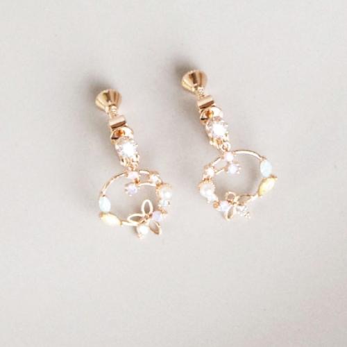 AHUA阿華有事嗎 小彩鑽珍珠花圈耳夾 A0852 正韓 Ins風 時尚 氣質 百搭 耳夾 無耳洞 基本款-細節圖6