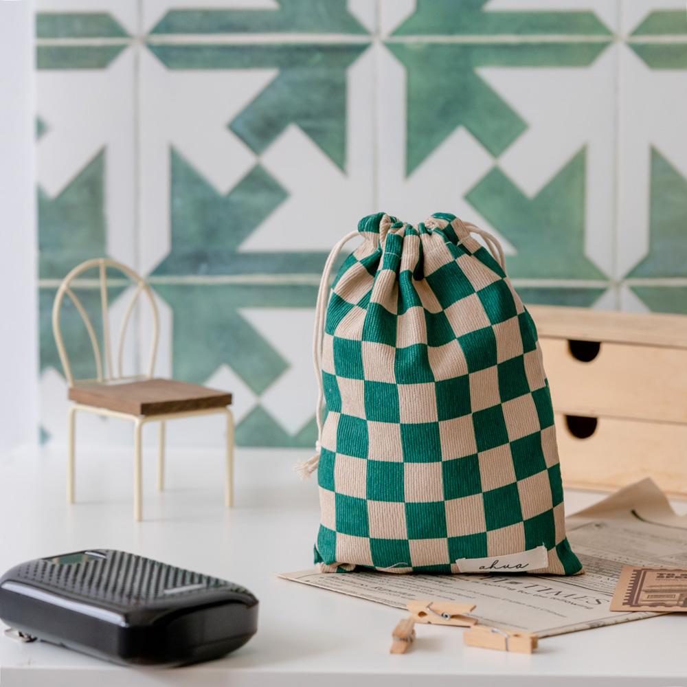 AHUA阿華有事嗎 韓系包包  棋盤格燈芯絨束口袋(大)B0060  韓妞必備小物 百搭配件 包包 袋子 手袋-細節圖7