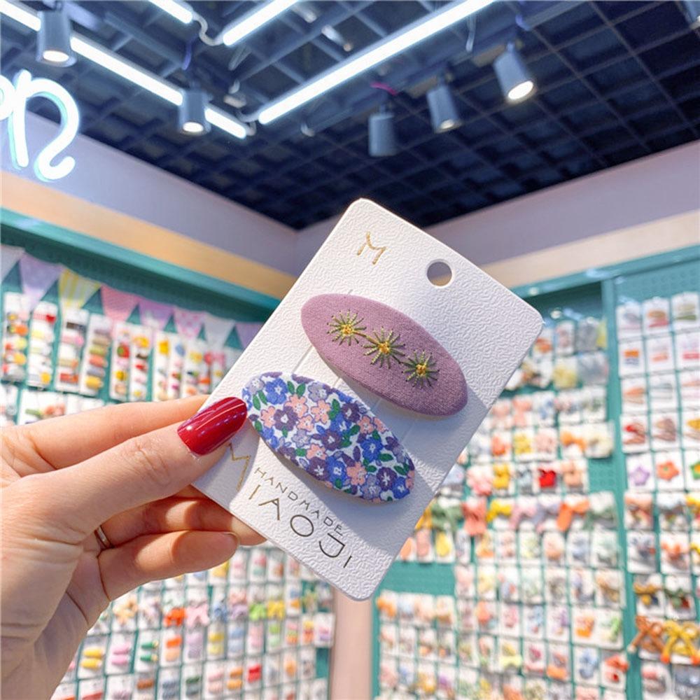 AHUA阿華有事嗎 童布面刺繡三朵花 碎花BB髮夾2入組 TT0089 可愛 兒童髮飾 造型髮夾 (預購)-細節圖4