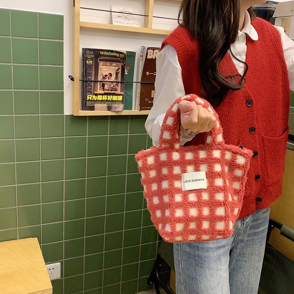 AHUA阿華有事嗎 韓系配件  立體絨毛華夫格小手提包 B0094 休閒 包包 百搭 韓妞必備 可愛 日系 肩背-細節圖8