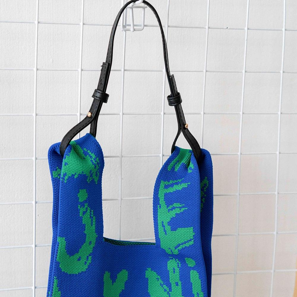 AHUA阿華有事嗎 韓系包包  噴漆英文針織手提包 B0073 韓妞必備包 百搭配件 包包 袋子 手袋 肩包 日系-細節圖8