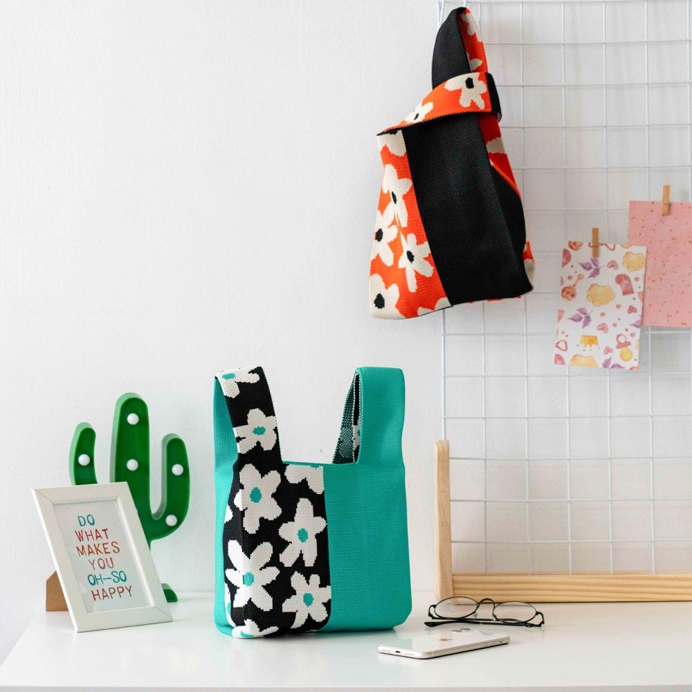 AHUA阿華有事嗎 韓系包包  滿版小花拼純色針織手提包 B0071 韓妞必備包 百搭配件 包包 袋子 手袋 肩包 日系-細節圖4