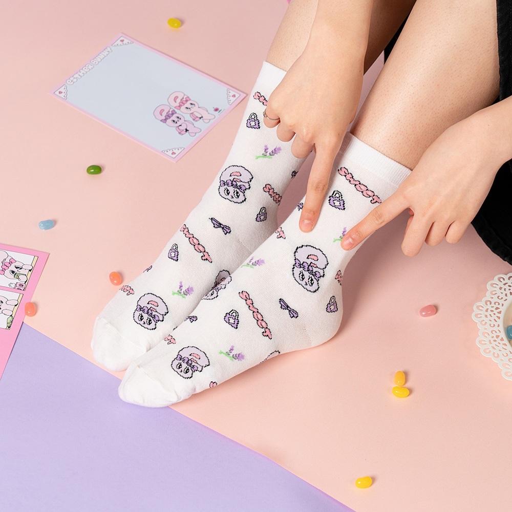 AHUA 艾絲樂小兔聯名-滿版英文配件中筒襪 女生襪子 R0021 純棉中筒襪 MIT台灣製造 阿華有事嗎-細節圖8