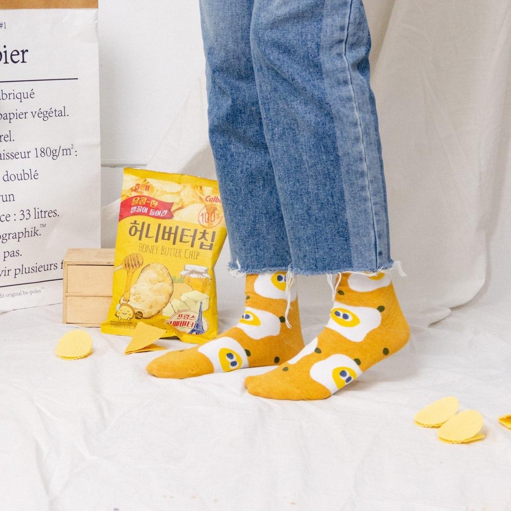 AHUA 韓國襪子 滿版點點眼睛食物中筒襪 K1953 韓國襪子 韓妞必備 正韓襪子 純棉襪 女襪 阿華有事嗎-細節圖4