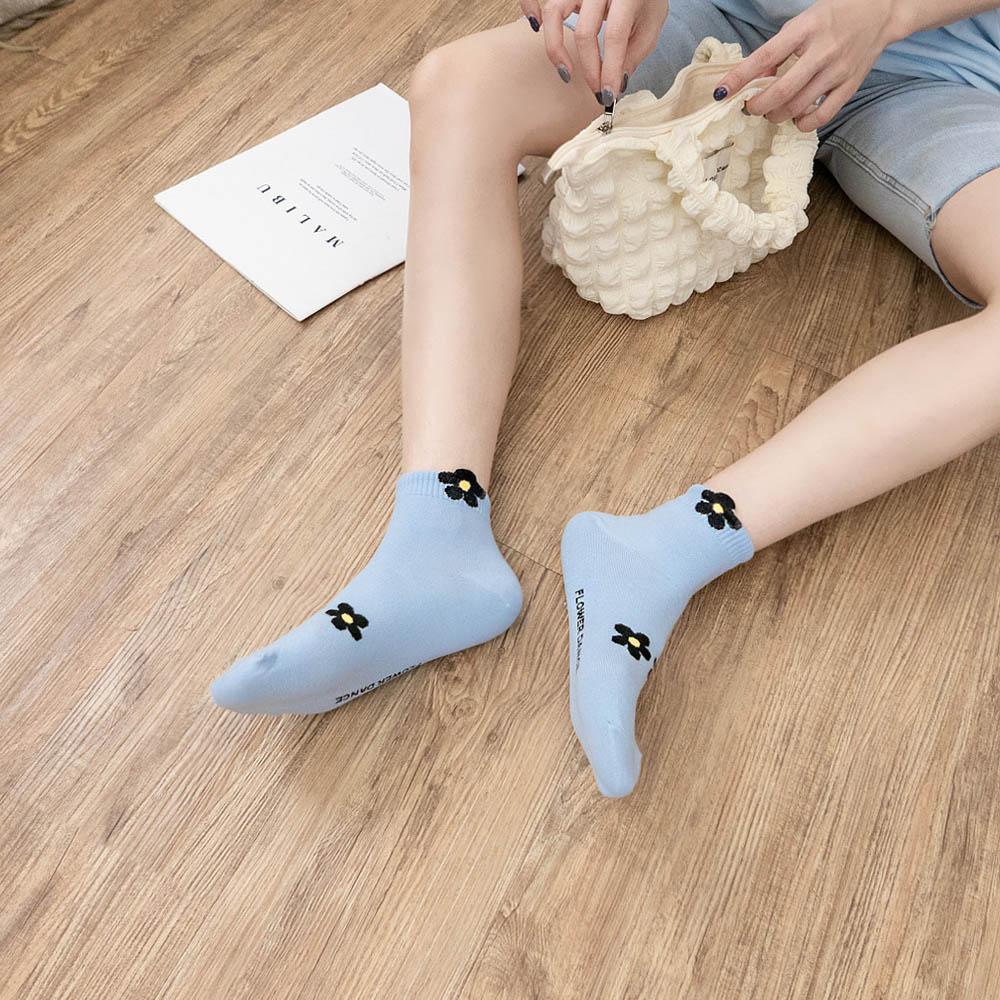 AHUA阿華有事嗎 韓國襪子 立體小花日系中短襪 K1727 襪子推薦 流行襪首選 長襪 可愛 日雜 短襪 鹽系 中筒襪-細節圖4
