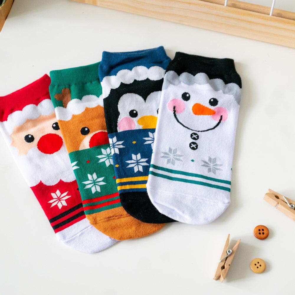 AHUA阿華有事嗎 韓國襪子 全版大臉聖誕人物雪花雙線條短襪 K1919 正韓熱賣款 韓妞必備長襪 百搭純棉襪-細節圖3