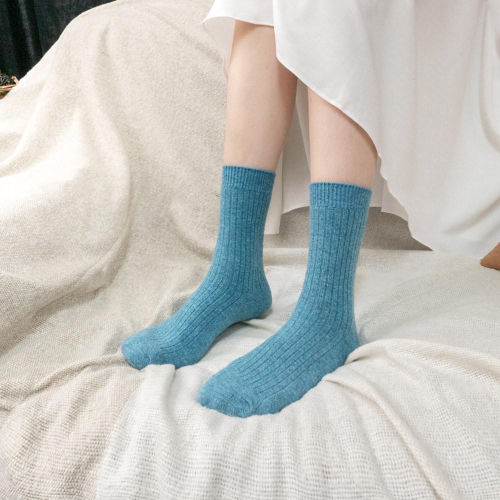 AHUA阿華有事嗎 韓國襪子 純色喀什米爾羊絨中筒襪 K1626 女襪 女生襪子推薦 流行襪首選 長襪 純棉襪 羊毛襪-細節圖4