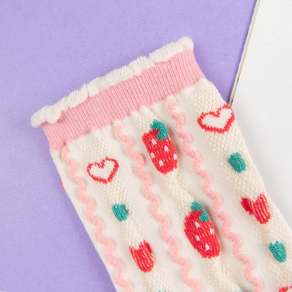 AHUA阿華有事嗎 韓國襪子 立體草莓中筒襪 K1662 襪子推薦 流行襪首選 長襪 可愛 日系襪子-細節圖6